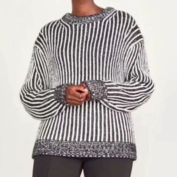 Elizabeth and James Black White Vertical Stripe Knit Crew Neck Pullover Sweater - Picture 1 of 15